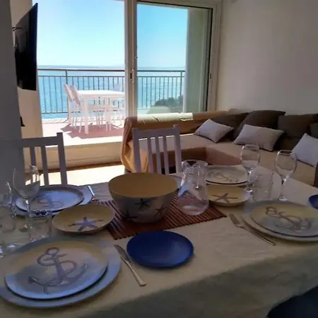 Apartment Faro De *